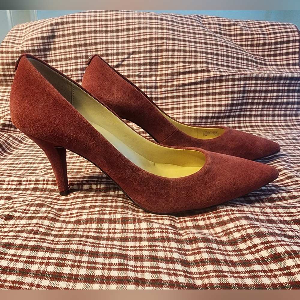 Michael Kors Burgundy Suede Heels